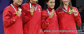 Jeux du Commonwealth: des relais tout en bronze dans la piscine