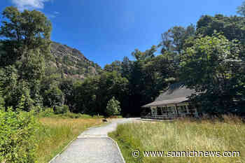 Environmental programs return to Goldstream Nature House at base of Malahat - Saanich News