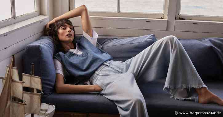 Mode-Trend 2022: Die Palazzo-Jeans ist ideal für alle, die sich nach einer Baggy-Pause sehnen - Harper's BAZAAR