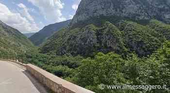 Sulmona, trovato cadavere in un sacco nero all'interno di una grotta - ilmessaggero.it