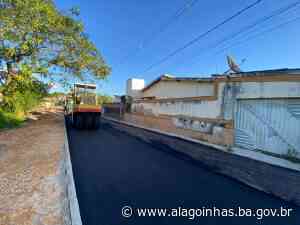 Prefeitura leva asfalto a mais uma rua do Alagoinhas IV - Prefeitura de Alagoinhas (.gov)