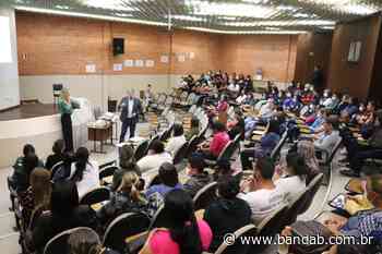 Agentes comunitários da Saúde de Campo Largo recebem reajuste salarial - Banda B