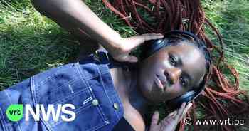Ninette is amper 15, maar toch al dj op Sfinksfestival in Boechout: "Ik viel uit de lucht toen ze me vroegen" - VRT NWS