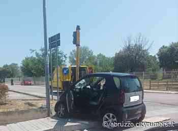 Alba Adriatica, ennesimo incidente all'incrocio di via Olimpica - Abruzzo Cityrumors