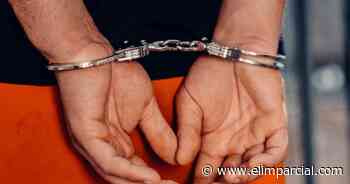 Detienen a tres personas por portación de arma de fuego en Hermosillo - EL IMPARCIAL Sonora