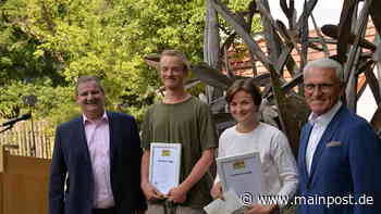 Holzbildhauerschule Bischofsheim verabschiedet Absolventinnen und Absolventen - Main-Post