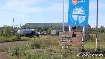 Imperial Oil investigating if spill in Norman Wells entered Mackenzie River - CBC.ca