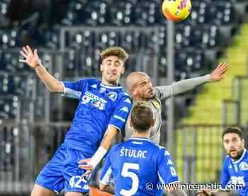 L'OGC Nice en passe de boucler l'arrivée d'un défenseur central