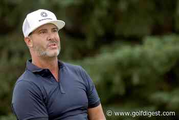 'Shoeless' Scott Piercy holds lead, Tony Finau goes fishin' and J.T. Poston scores deep in red again - GolfDigest.com