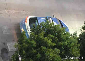 Trani, scatta l’allarme antifurto dell’Atm e arriva la polizia: trova una famiglia con la carta incastrata - TraniLive