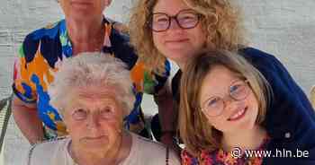 Trots vrouwelijk viergeslacht in Ieper | Waregem | hln.be - Het Laatste Nieuws