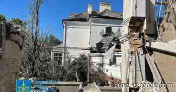 Russia hits southern Ukraine city, killing grain exporter, governor says - Reuters.com