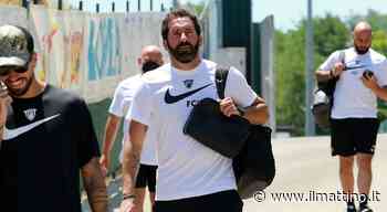 Benevento, il rebus cessioni blocca l'arrivo di nuovi rinforzi - ilmattino.it