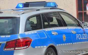 Zeugen gesucht: Fahrer touchiert geparktes Auto am Freibad - Rems-Zeitung