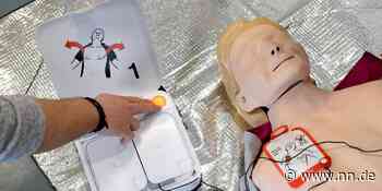 Defibrillator in Frauenaurach ist wieder aufgetaucht - kaputt in einer Hecke - NN.de