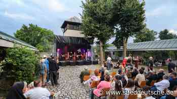 Dachau: Rock über die Helfer von Auschwitz - Süddeutsche Zeitung - SZ.de