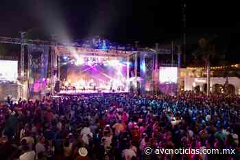 Concluyen fiestas de Santa Ana con el tradicional torito y concierto de Aarón y su Grupo Ilusión - AVC Noticias
