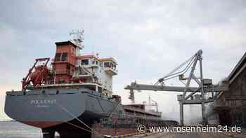 Erstes Schiff mit Getreide verlässt ukrainischen Hafen