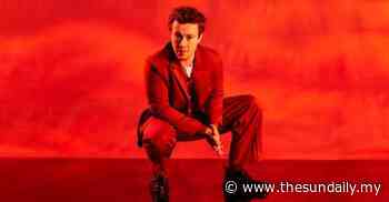 Eddie Munson role saved actor Joseph Quinn from 'airport jail' - theSundaily