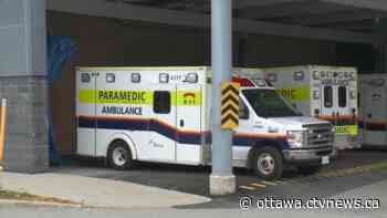 Paramedics waiting at least three hours to transfer some patients at Ottawa hospitals, officials say - CTV News Ottawa