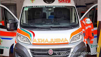 Incidente in via Merano, 4 motociclisti coinvolti. Uno è stato trasportato al San Martino in codice rosso - GenovaQuotidiana