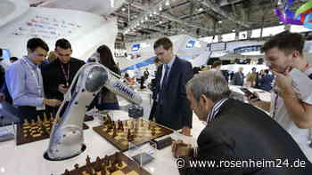 Russischer Roboter bricht Kind beim Schach den Finger – Junge muss in Klinik