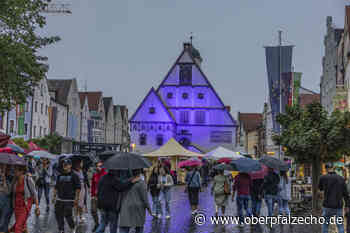 Feucht-Fröhliches Vergnügen: Weiden träumt ist nicht ins Wasser gefallen - OberpfalzECHO