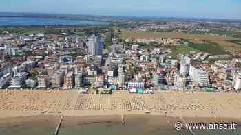 Violenze a Jesolo: 'daspo Willy' per sette minorenni - Agenzia ANSA