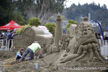 World-class sand sculpting major draw for Saanich's Cadboro Bay Festival - Saanich News