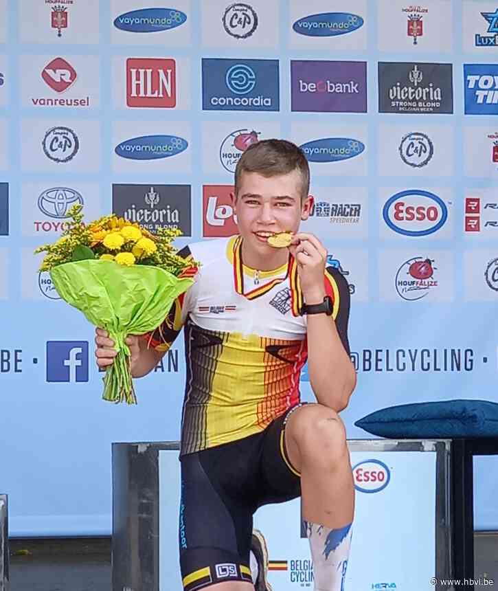 Mountainbikers Jari en Sverre op het podium in Houffalize