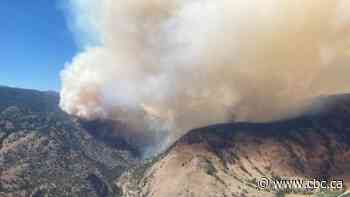 B.C.'s biggest wildfires remain stable, but extreme heat and terrain spark worries for coming days