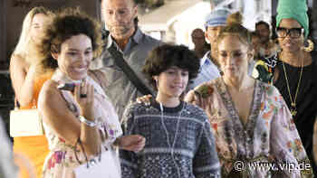 Seltener Anblick! Jennifer Lopez erkundet Capri mit Teenie-Nachwuchs Emme (14) - VIP.de, Star News