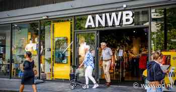 Snel nog even een routekaart of vignet bij de ANWB-winkel halen? Ze verdwijnen langzaam uit straatbeeld - AD.nl