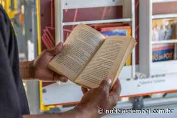 Guararema retoma projeto que disponibiliza livros e revistas em ônibus municipais - Notícias de Mogi