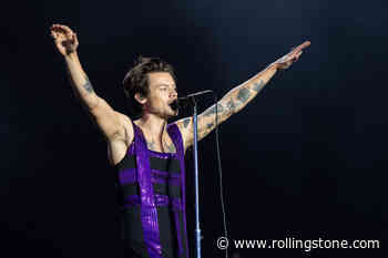 Harry Styles Performs Wolf Alice’s ‘No Hard Feelings’ With Ellie Rowsell