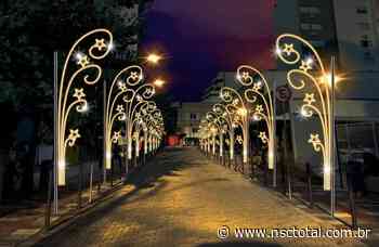 Organização do Natal em Blumenau defende orçamento milionário e convoca empresários - NSC Total