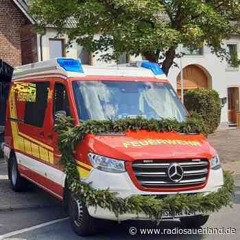 Marsberg: Feuerwehrfahrzeug wird offiziell eingeweiht - Radio Sauerland