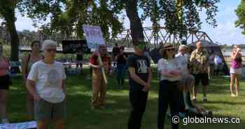 About 100 rally in Saskatoon for abortion rights after Roe v. Wade overturned in U.S.