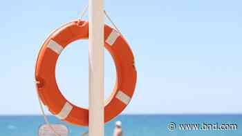 60-year-old man dies trying to save woman struggling in current at beach, CT cops say - Belleville News-Democrat