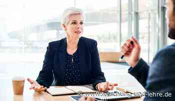 Erfahrungen in der Beratung von Politikern - Forschung & Lehre