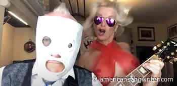 Watch Robert Fripp and Wife Toyah Wilcox Perform Revealing Rendition of Slipknot’s “Psychosocial” - American Songwriter