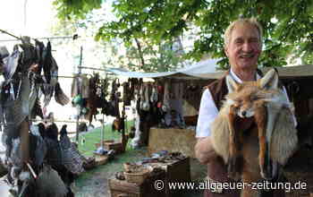 Hstorischer Markt bei der Wallenstein-Woche 2022 in Memmingen: Händler bieten Schmuck, Lederwaren, Kostbares und Kuriositäten - Allgäuer Zeitung