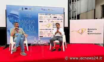 La kermesse - L’attore Marco Leonardi apre le Masterclass del Magna Grecia Film Festival - LaC news24