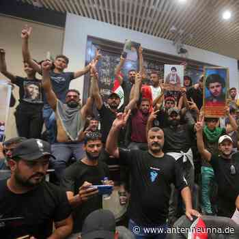 Machtkampf im Irak: Demonstranten besetzen Parlament - Antenne Unna
