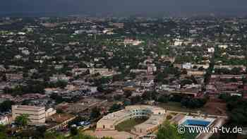 "Erhöhte Terrorgefahr": USA reduzieren Personal in Mali auf Notfallbesetzung - n-tv NACHRICHTEN