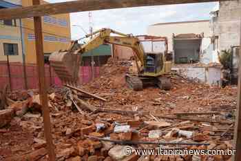 Casarão do antigo Hotel Central de Itapira é totalmente demolido - Itapira News