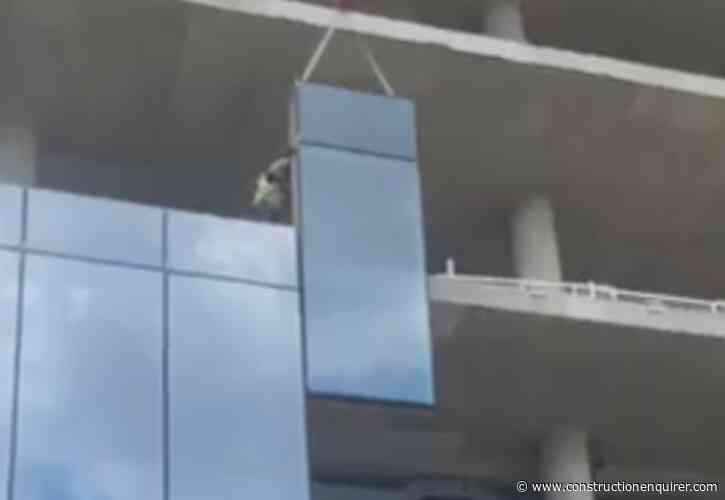 Leeds unitised facade contractor crashes