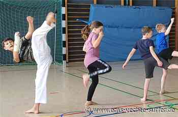Ferienpass: Kinder üben sich in Karate - Ems Vechte Surfer