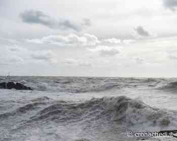 Maltempo: nubifragio a Termoli, lungomare Colombo sott'acqua Maltempo: nubifragio a Termoli, lungomare Colombo sott'acqua - Cronachedi.it - Il quotidiano online di informazione indipendente