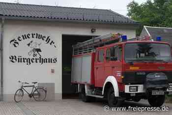 Schrottauto: Feuerwehr hilft nicht in Sächsischer Schweiz - freiepresse.de